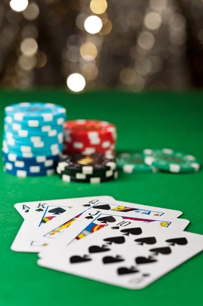 bola88 link mobile app home screen showing Featured Games carousel and live table thumbnails